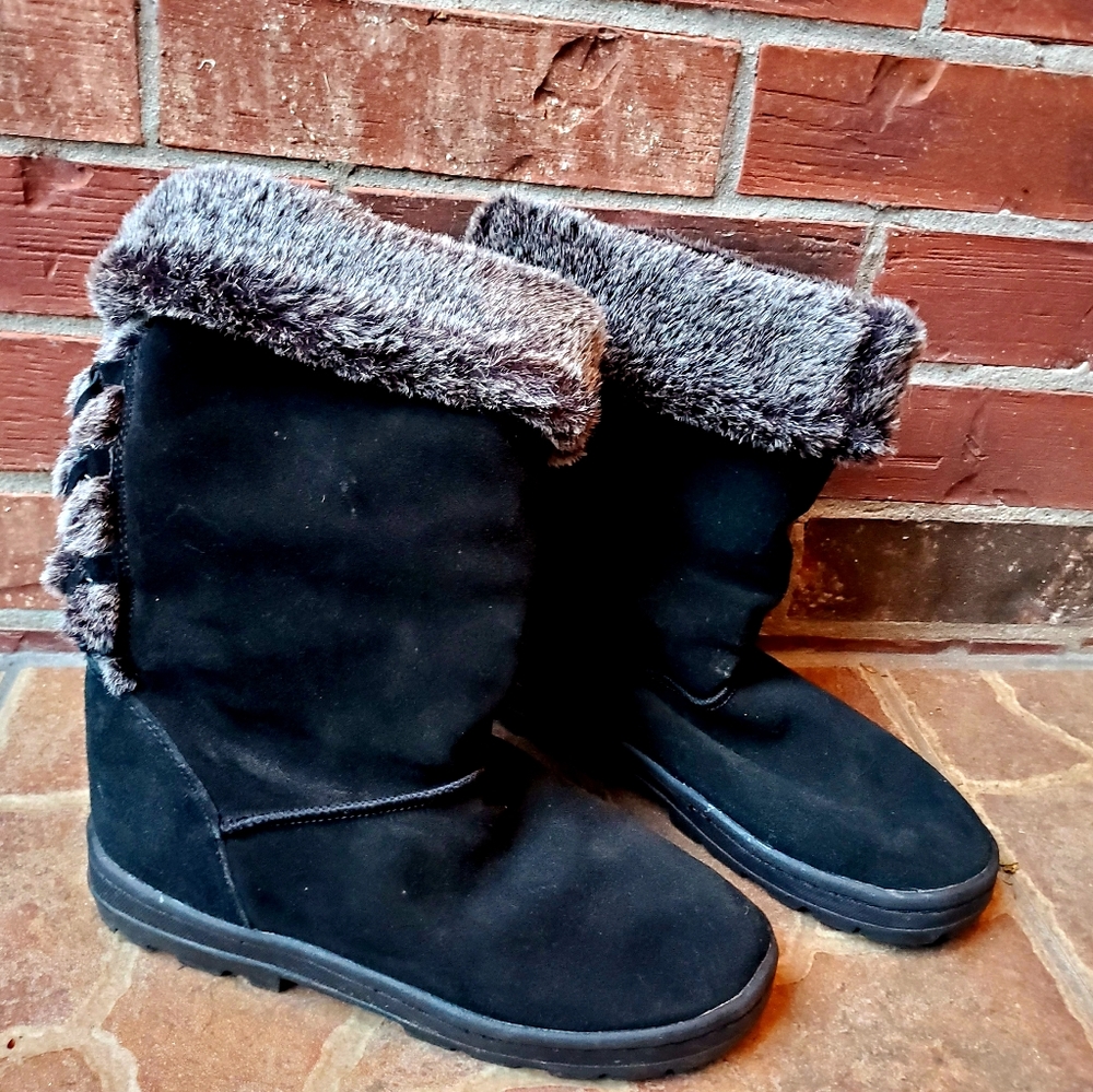 Black Fuzzy Faux Fur Winter Boots